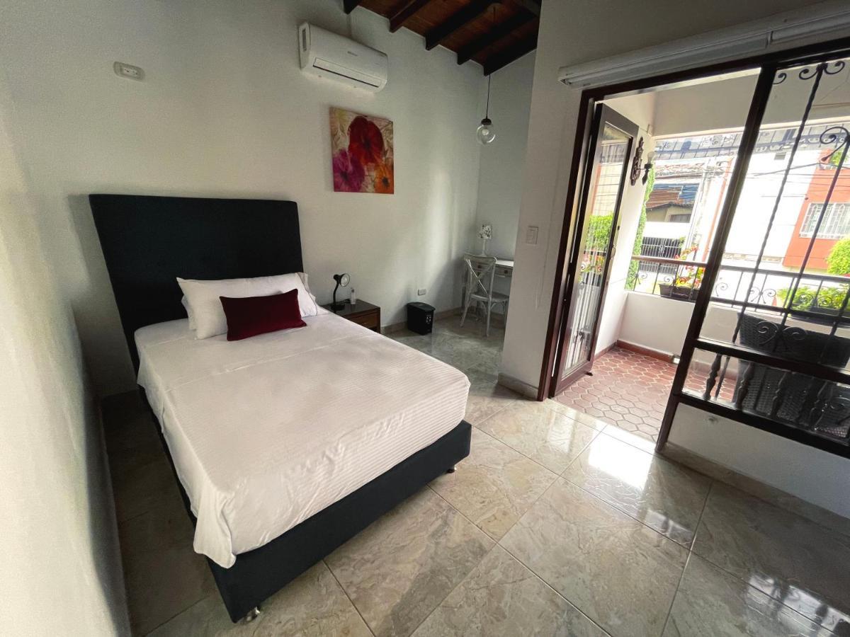 Hotel Casa Sonata Medellin Exterior photo